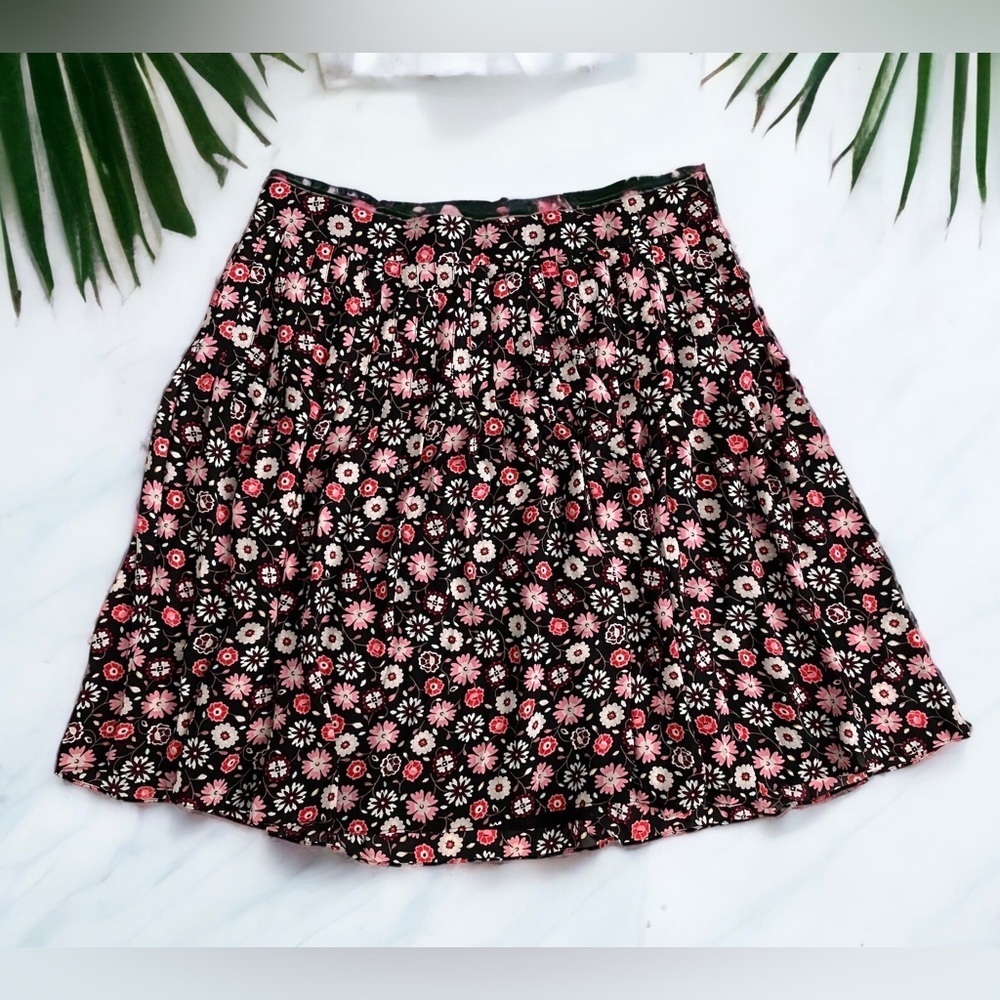 Kate Spade mini casa floral pleated skirt SZ 10